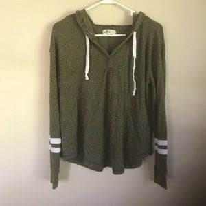 Hollister women’s shirt